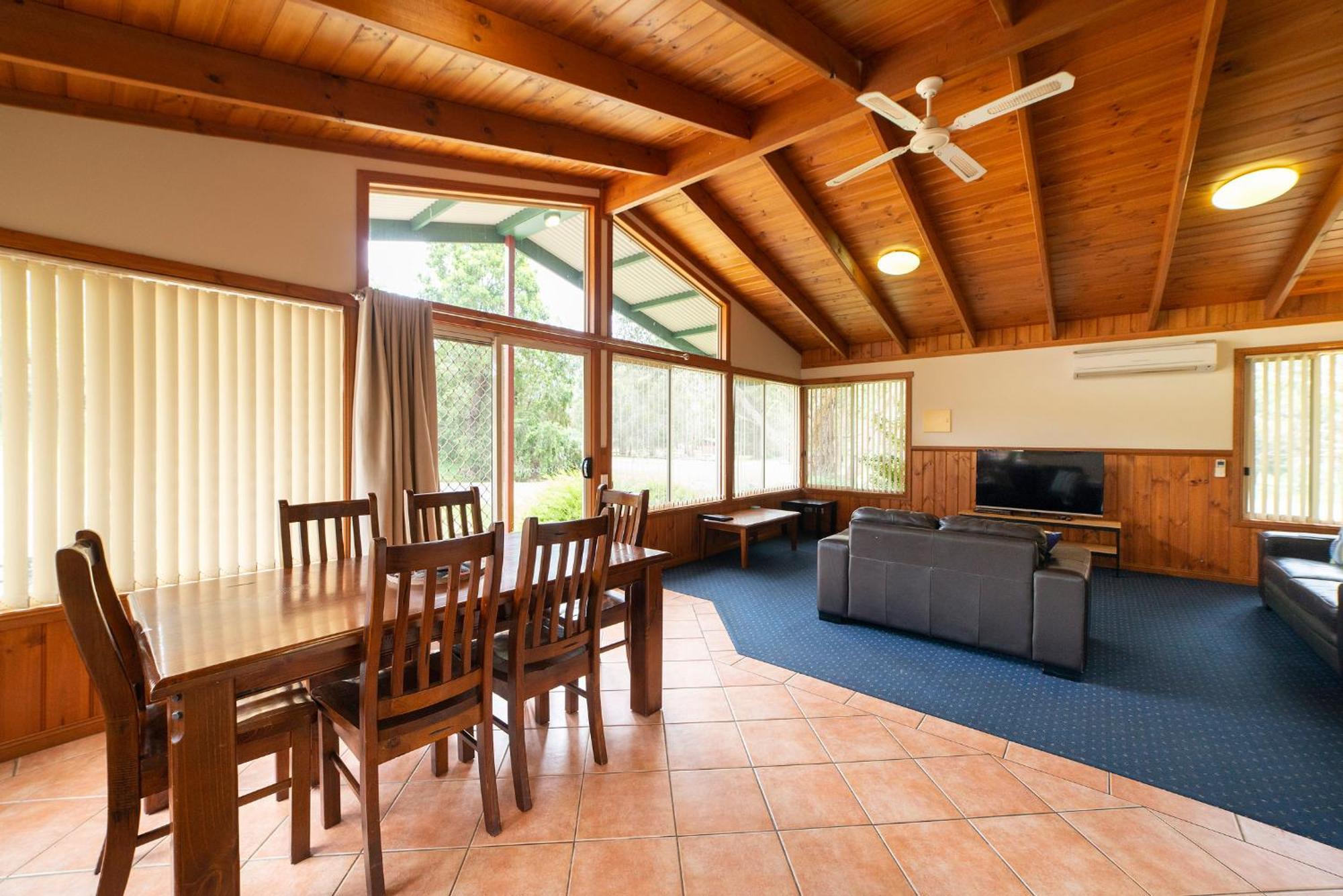 Halls Gap Valley Lodges Δωμάτιο φωτογραφία